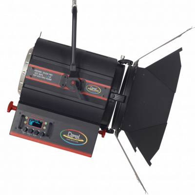 STUDIO FRESNEL 400W PRO RGBWW 2500K°-10000K°