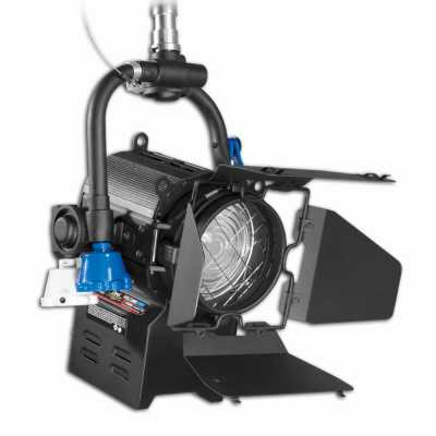 STUDIO FRESNEL LED COMPACTO 200W